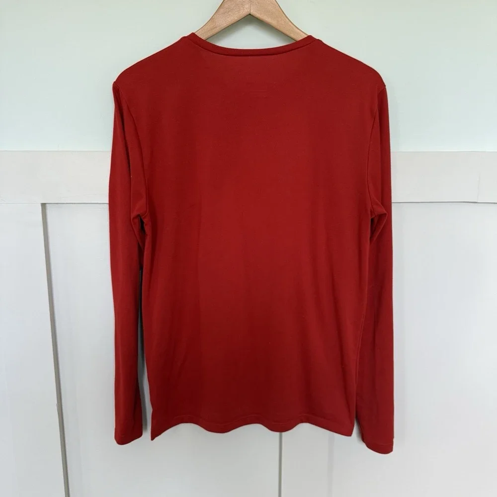 The North Face Long Sleeve T Shirt Mens M Red Crew Neck Sleeve Hit Logo Active - Picture 3 of 8